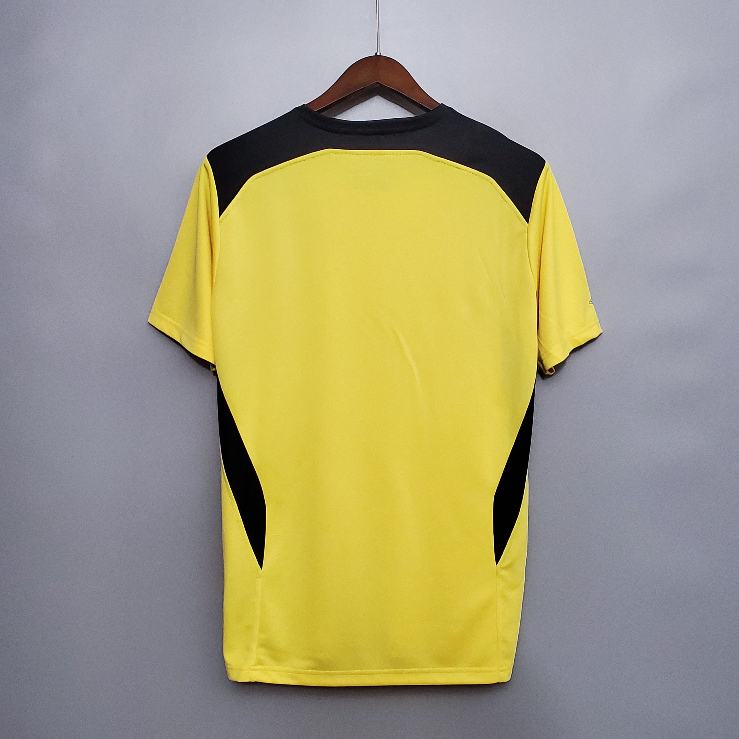 LIVERPOOL I 2004 HOMBRE (RETRO)