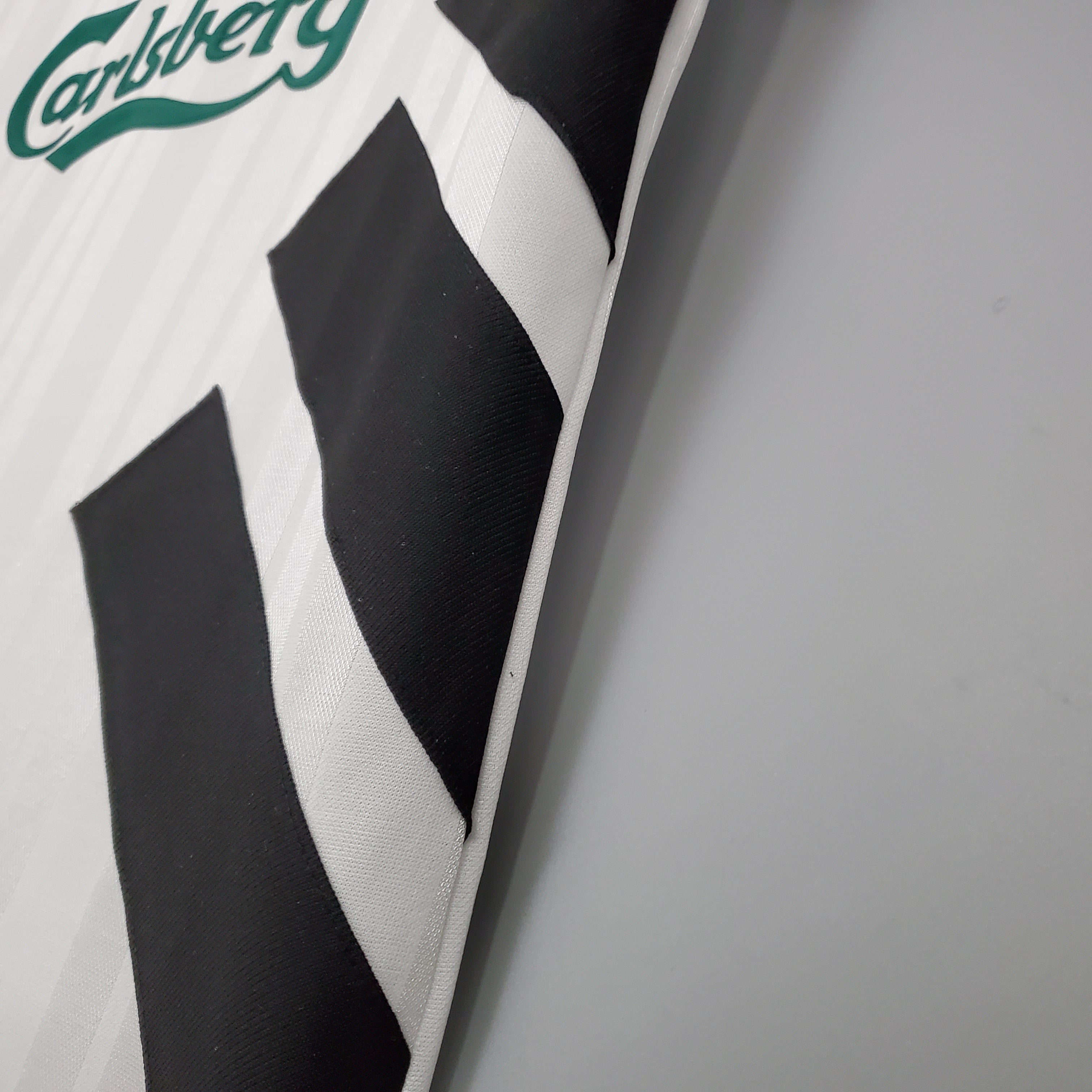 LIVERPOOL II 93/95 HOMBRE (RETRO)